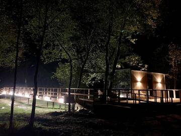 Фото номера Двухместный номер Делюкс с 1 кроватью Отель Riverbed inn ÖÖD mirror house and Iglucraft sauna by river г. Kanaküla 26